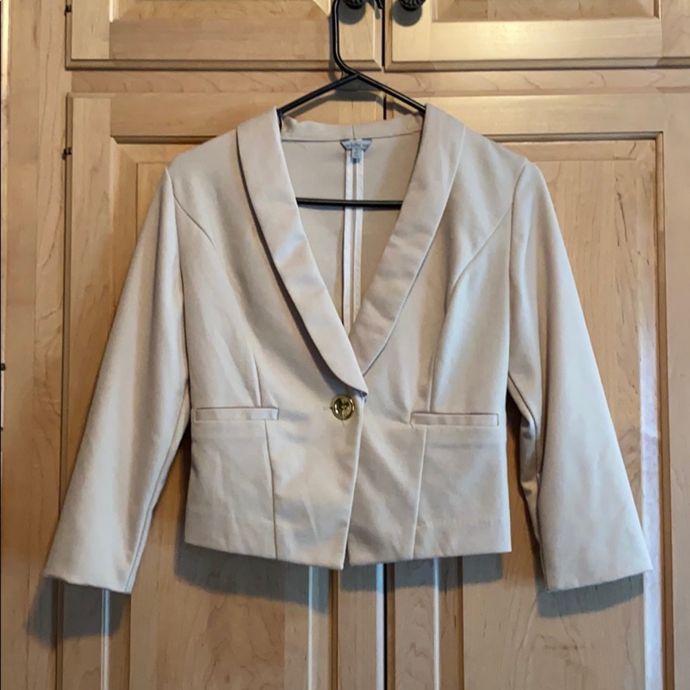 Tan blazer size small